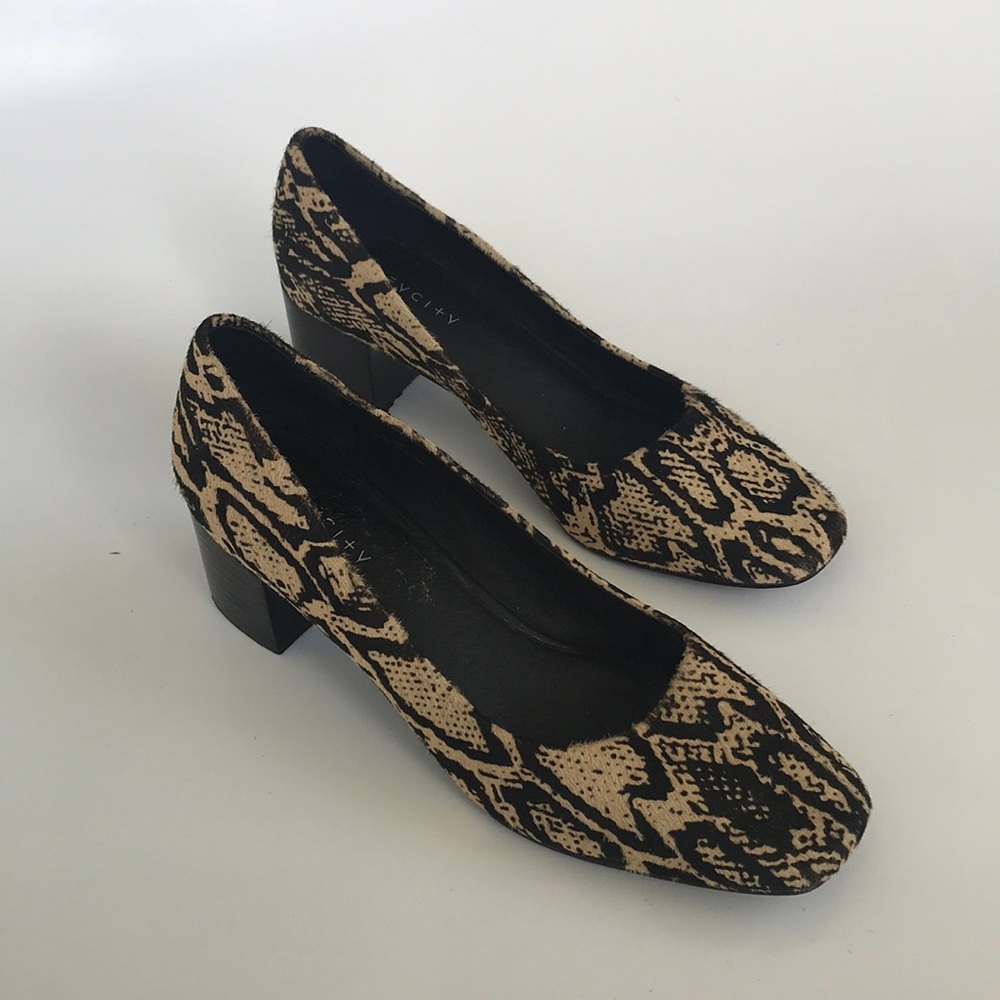 Greycity calfhair SNAKE leather pumps LIKE NEW